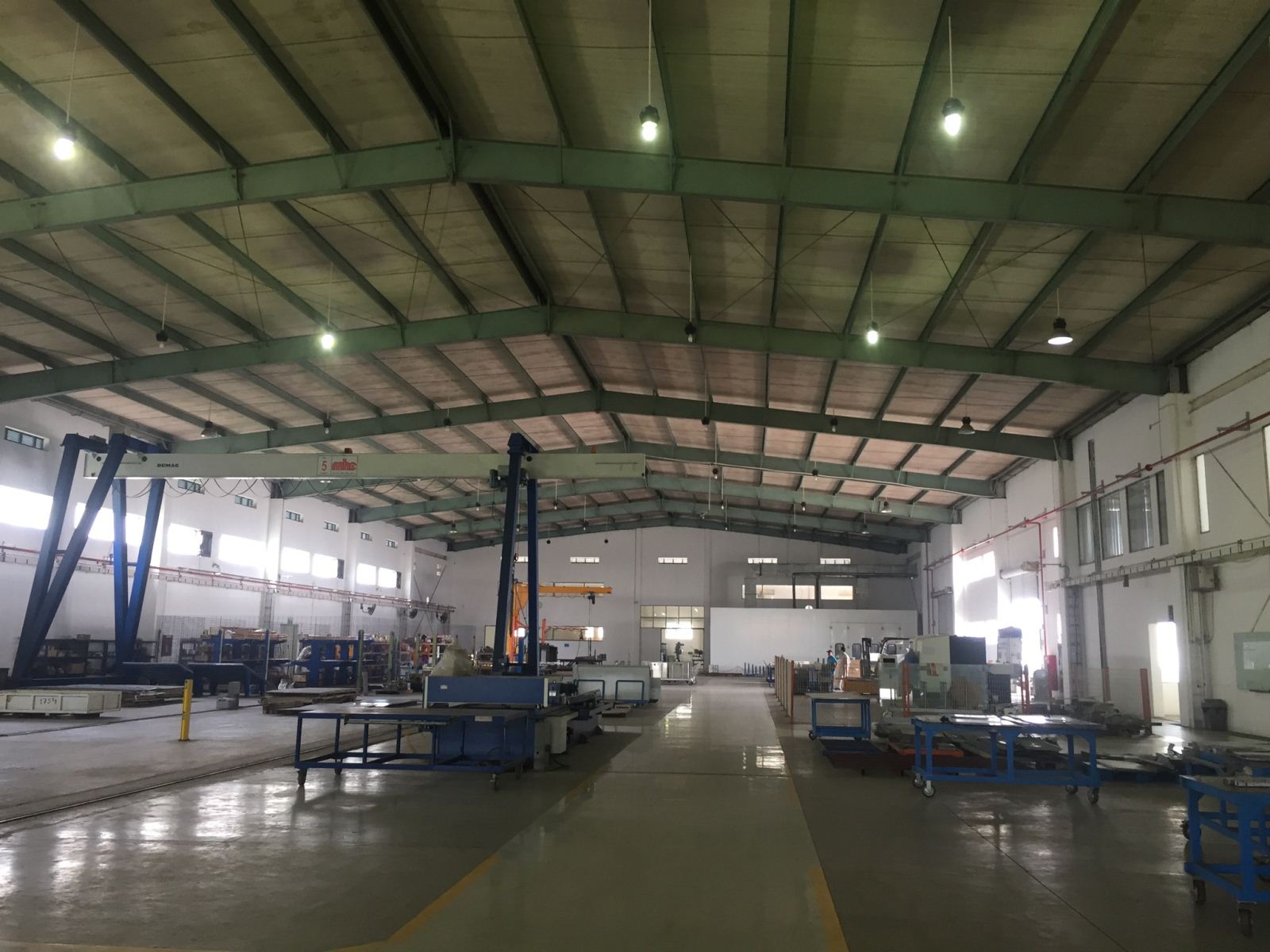 Nhà máy Việt Pháp MEE sử dụng đèn led nhà xưởng 150W Dhtech. Hàng năm tiết kiệm hàng trăm triệu đồng