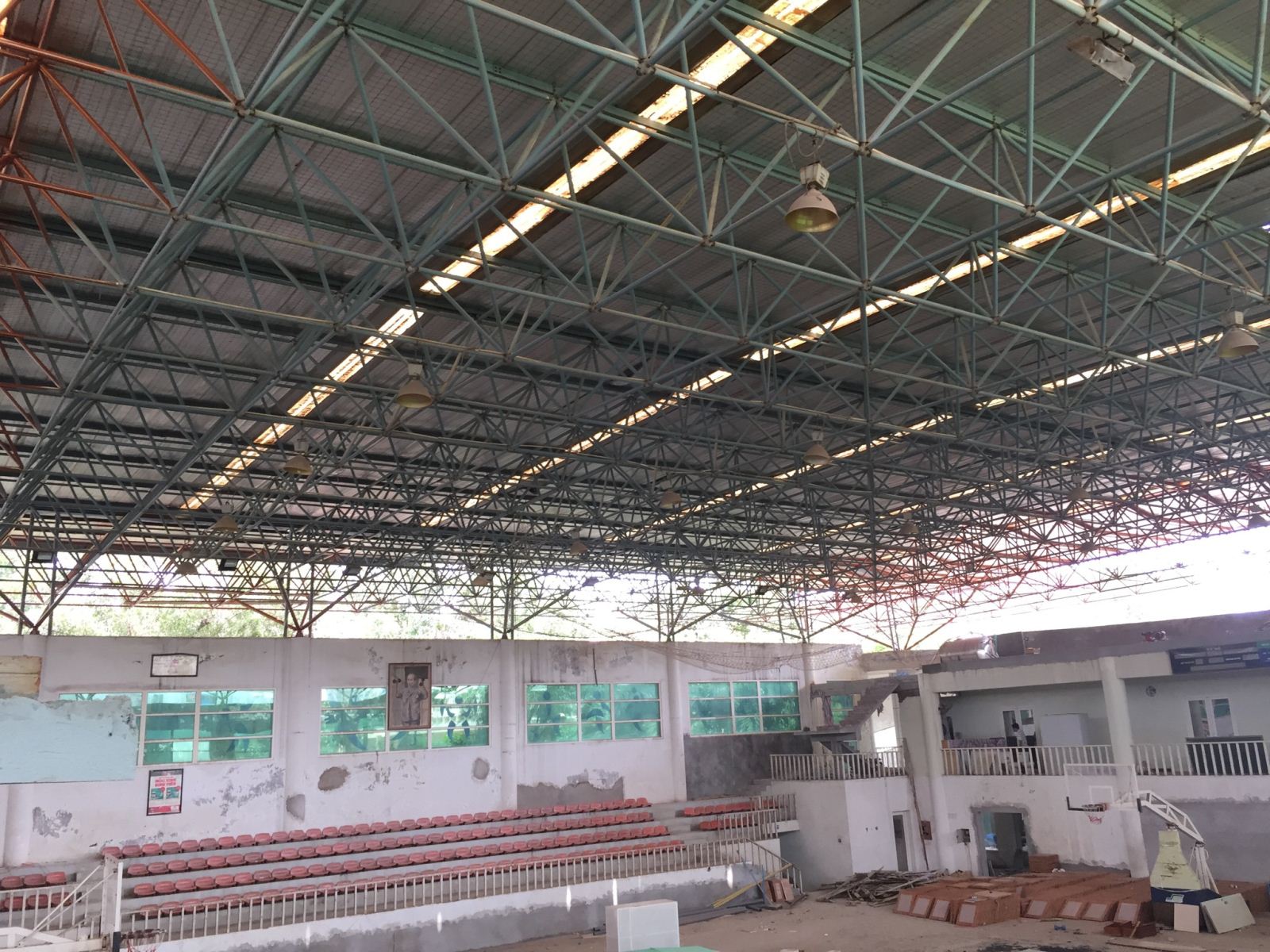 Dự án cải tạo hệ thống chiếu sáng nhà thi đấu Đại học Y Hà Nội